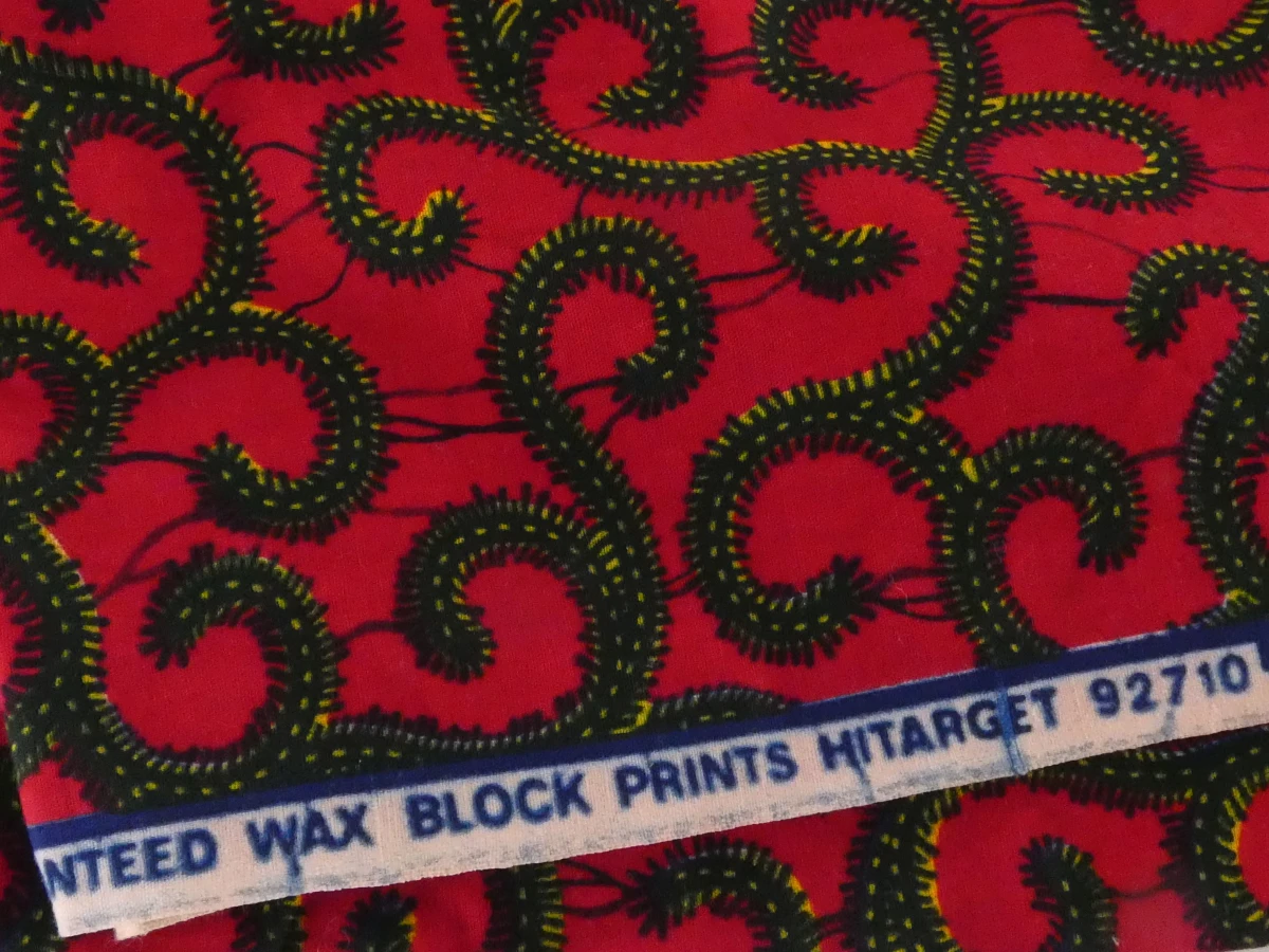 Set van kleurrijke Afrikaanse waxprintstoffen - foto 18