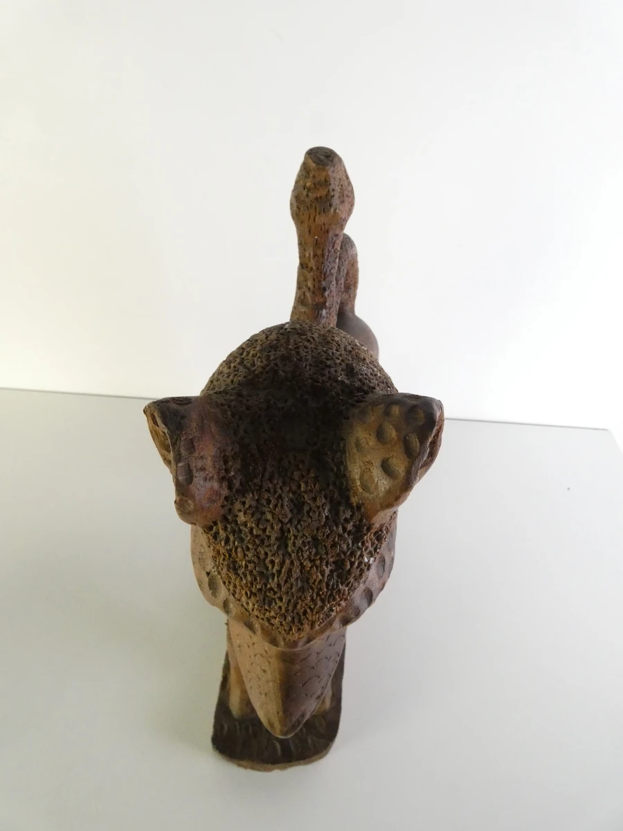 Afrikaans handgesneden houten leeuwensculptuur - foto 6