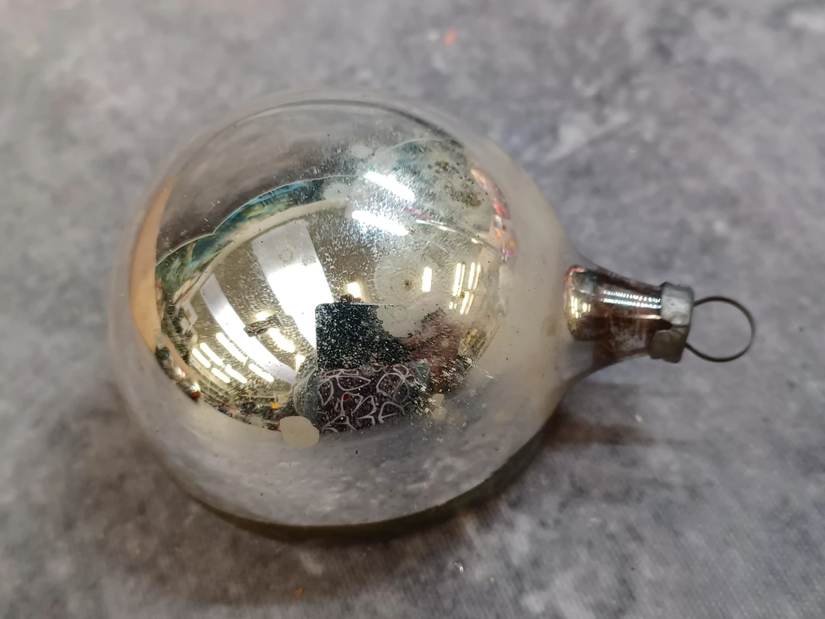 Vintage glazen kerstballen en piek met reflectors - foto 13