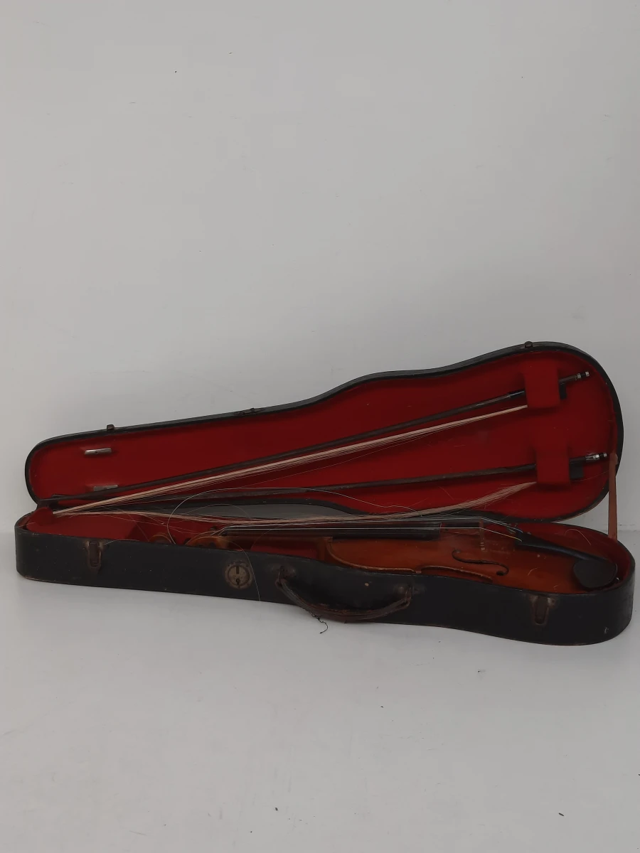 Antieke / Vintage Viool met 2 Strijkstokken en Koffer – Prachtig Restauratieproject!