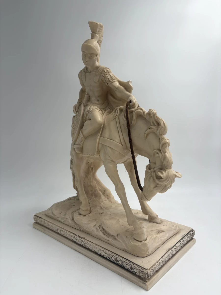 Sculptuur van Romeinse soldaat te paard door A. Santini - foto 3