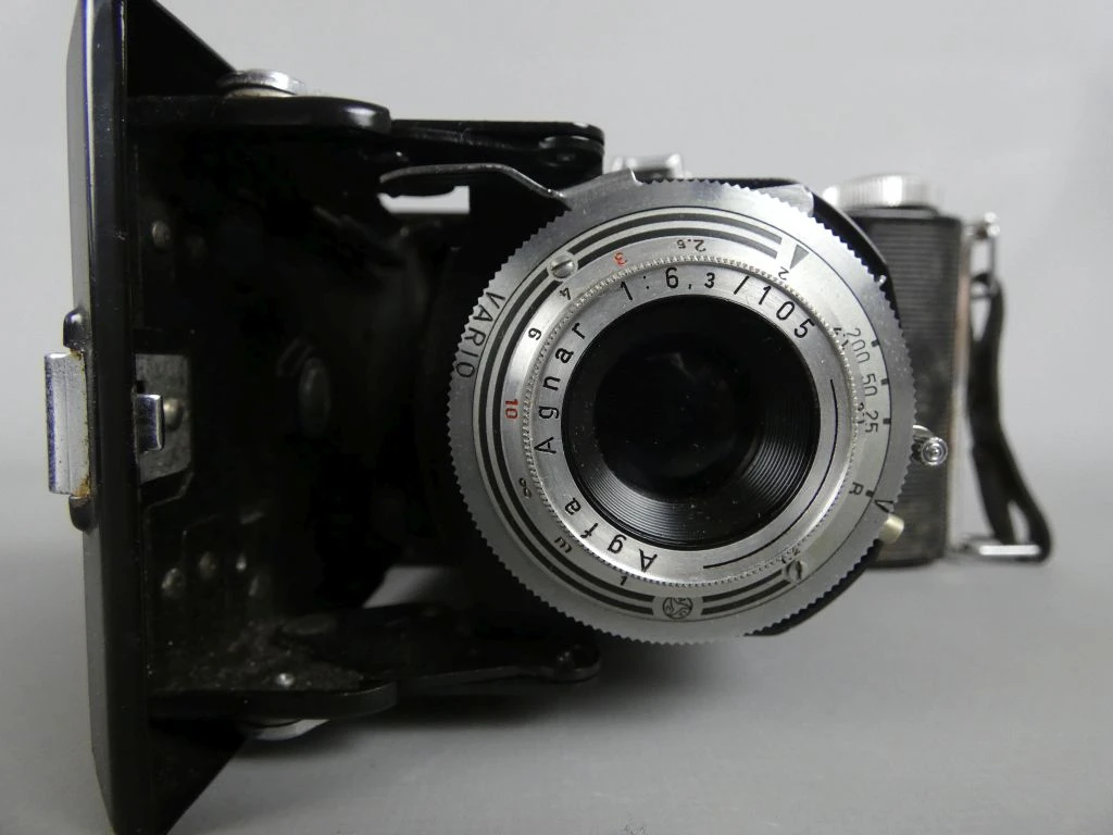 Set van Drie Vintage Agfa Balúcameras - foto 4