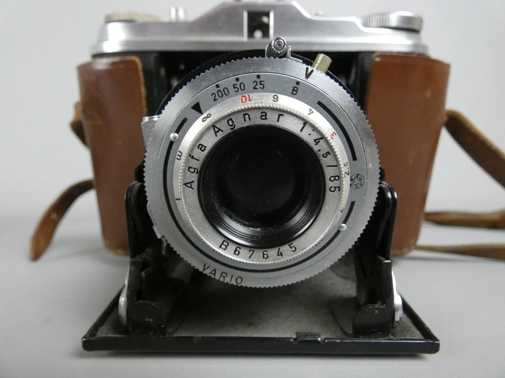 Set van Drie Vintage Agfa Balúcameras - foto 6