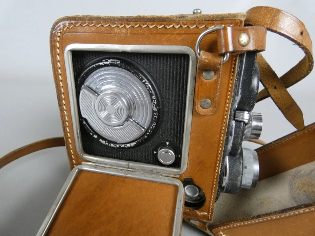 Vintage Eumig 8mm Filmcamera met Leren Tas - foto 3