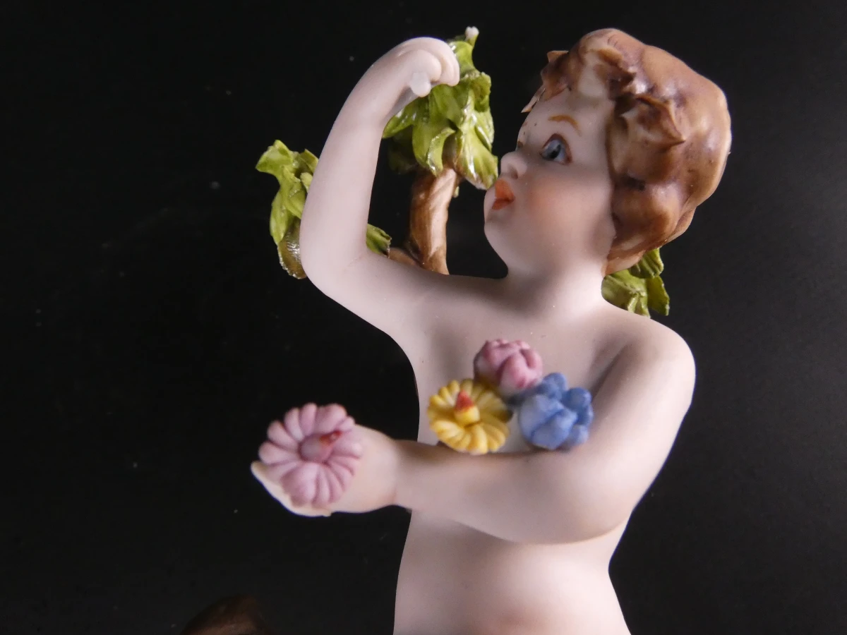 Set van 2  putti beeldjes - Capodimonte - foto 10