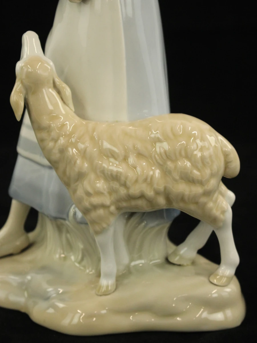 Porcelanas Miquel Requena - meisje met lam en schaap - Valencia, Spanje ca. jaren 1970/80 - foto 9