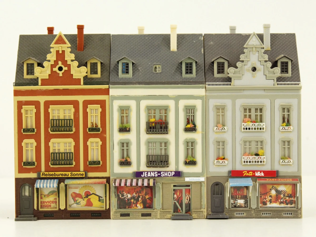 Modelhuizen / stadshuizen (o.a. Faller, Kibri, Vollmer, Pola) - foto 5