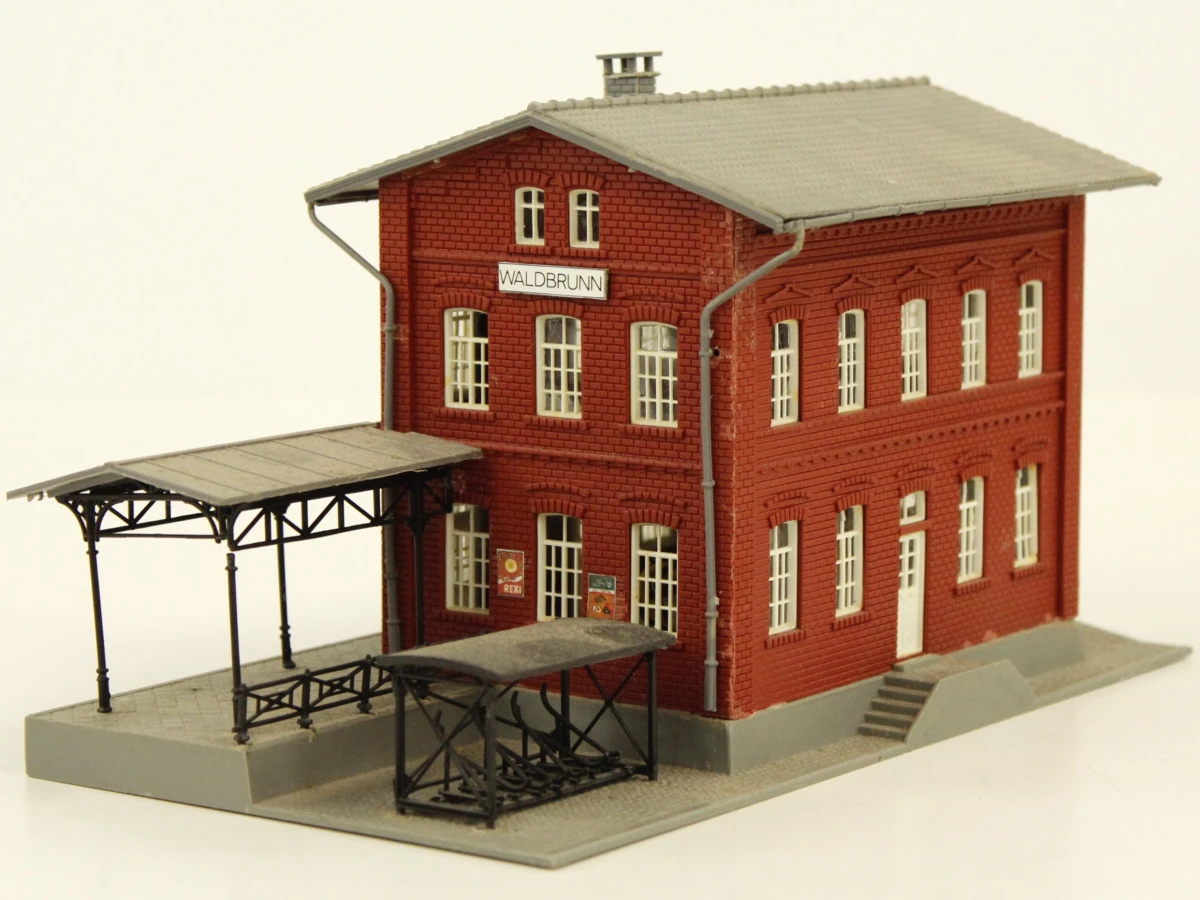 Modelhuizen / stadshuizen (o.a. Faller, Kibri, Vollmer, Pola) - foto 9