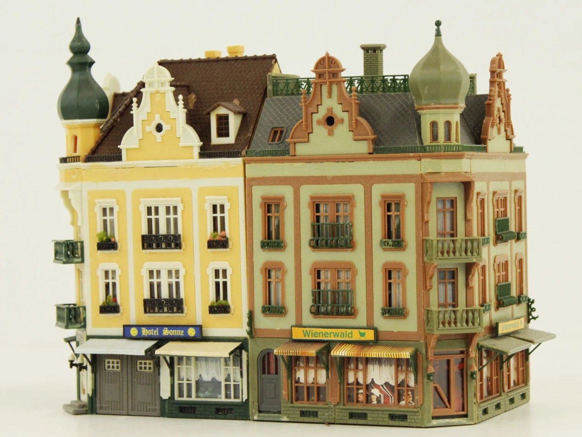 Modelhuizen / stadshuizen (o.a. Faller, Kibri, Vollmer, Pola) - foto 14