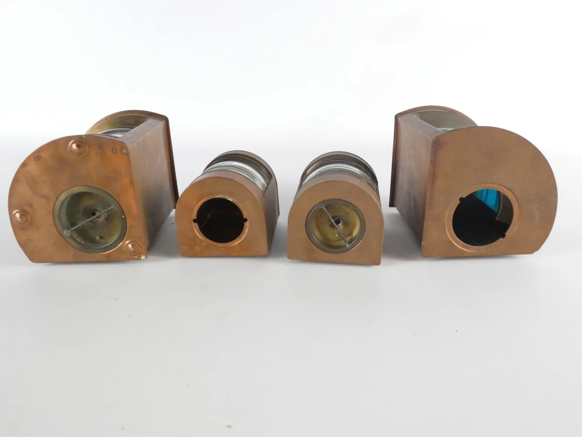 Set van 4 vintage scheeps- of navigatielampen - foto 4