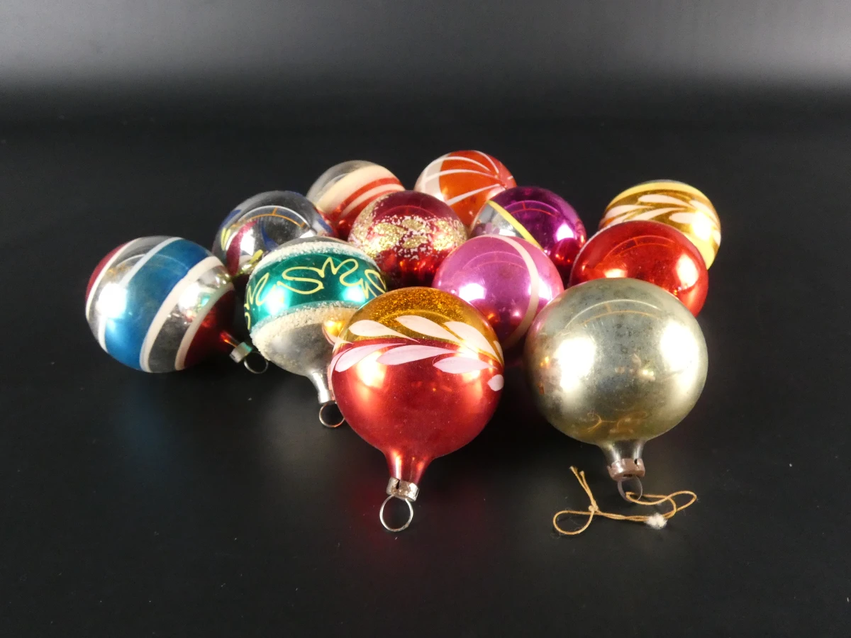Vintage kerstdecoratie in dozen - foto 17