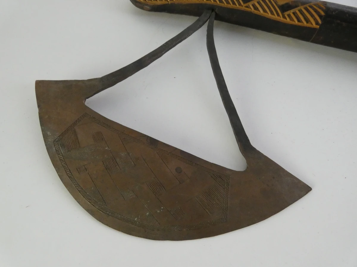 Etnografische collectie dolken, keris en messen (6 stuks) - foto 6