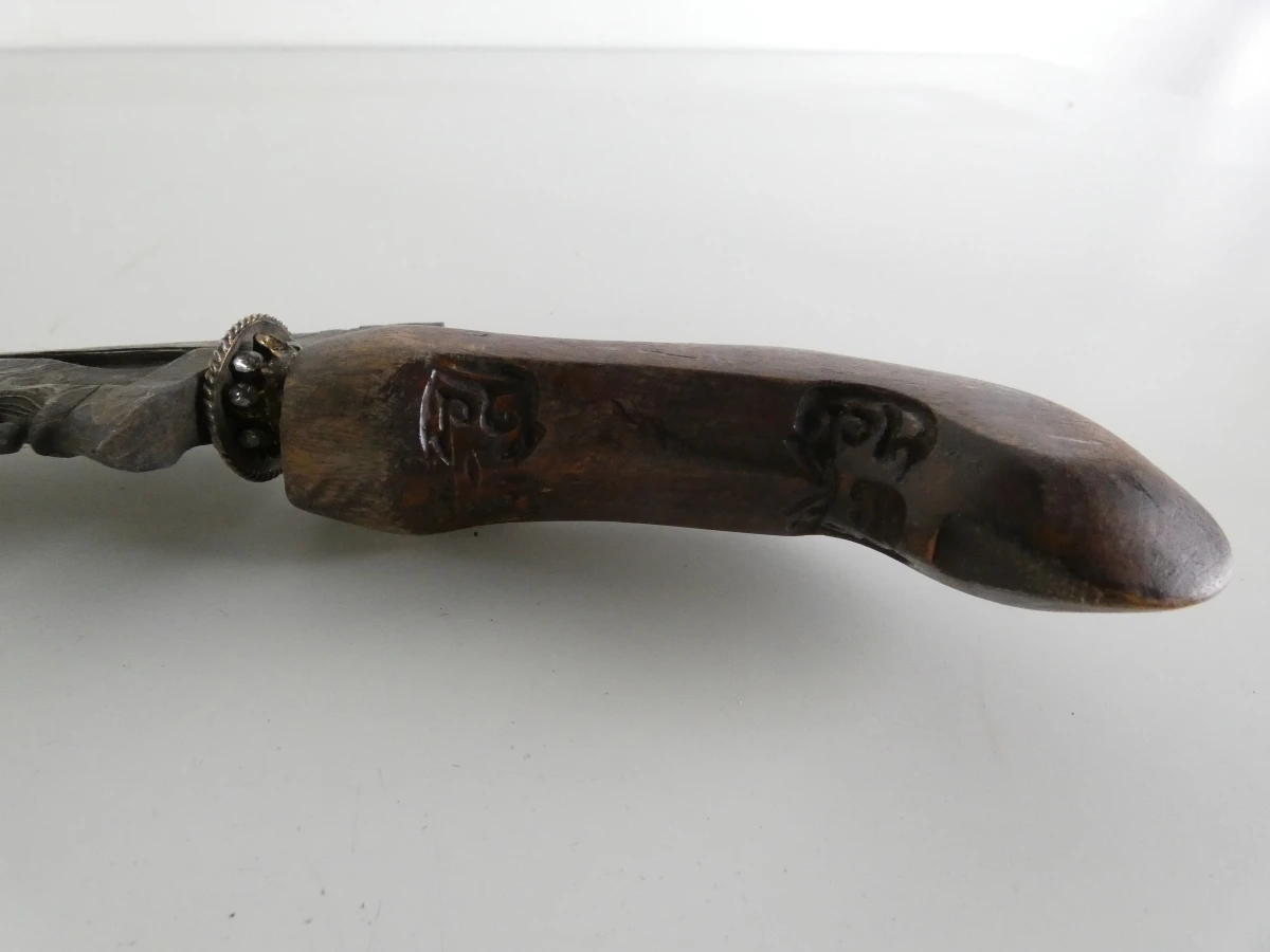 Etnografische collectie dolken, keris en messen (6 stuks) - foto 13