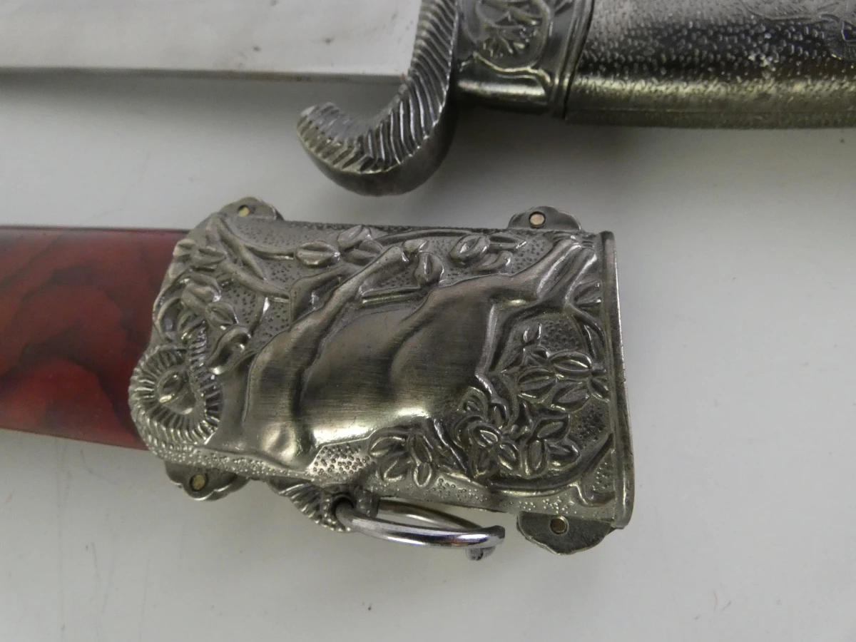 Etnografische collectie dolken, keris en messen (6 stuks) - foto 22