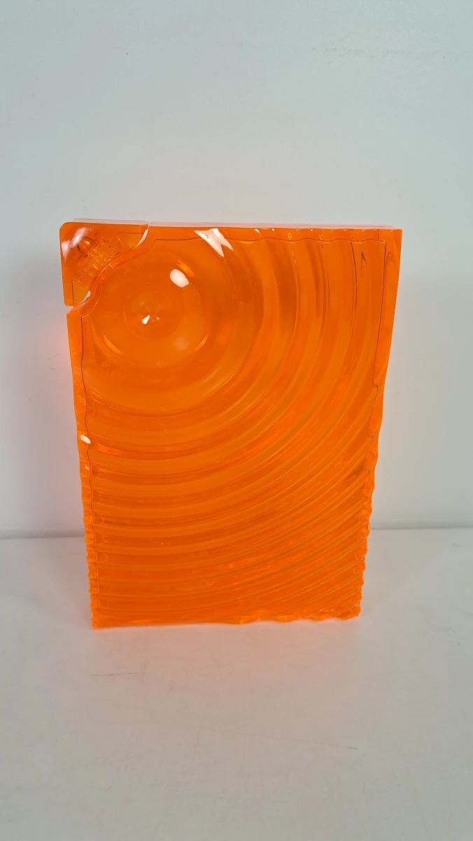 2 design drinkflessen – Ron Arad for Guzzini – groen & oranje - foto 3