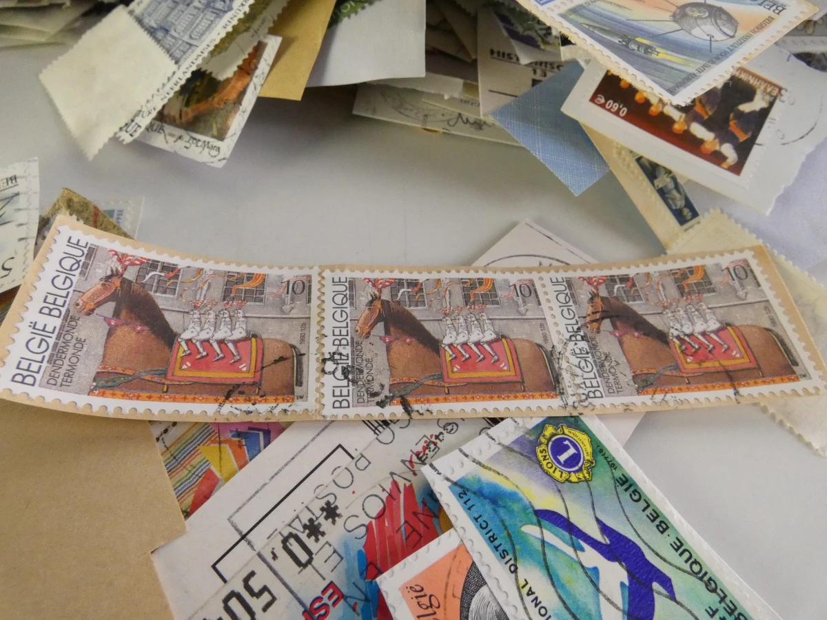 Verzameling postzegels - los en in albums - foto 2