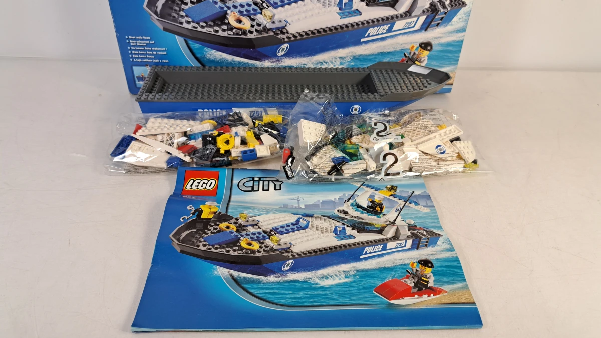 Lot van 3 LEGO City sets met originele dozen en bouwinstructies – 7287, 3221 & 7743 - foto 7