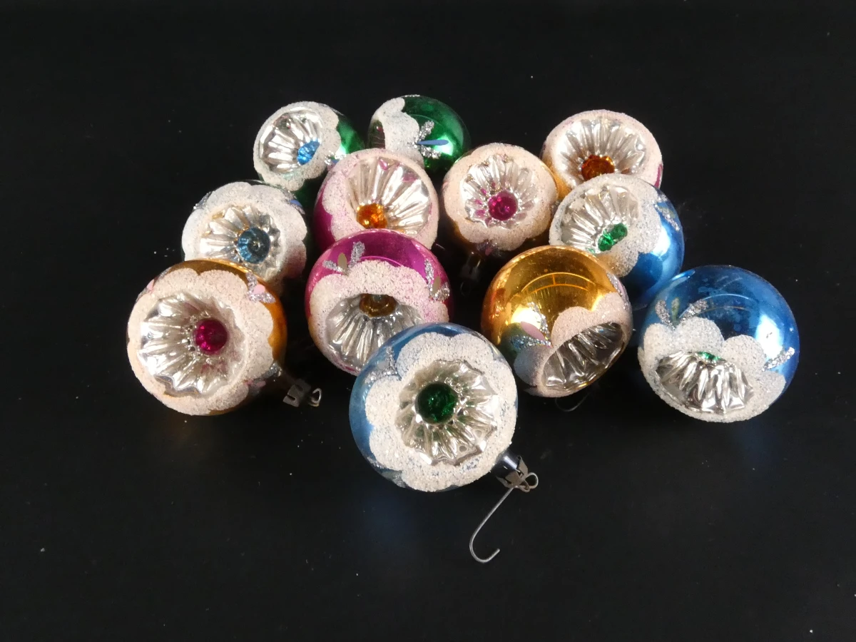 Grote partij vintage glazen kerstornamenten incl. 2 kerstpieken(69 stuks) - foto 3