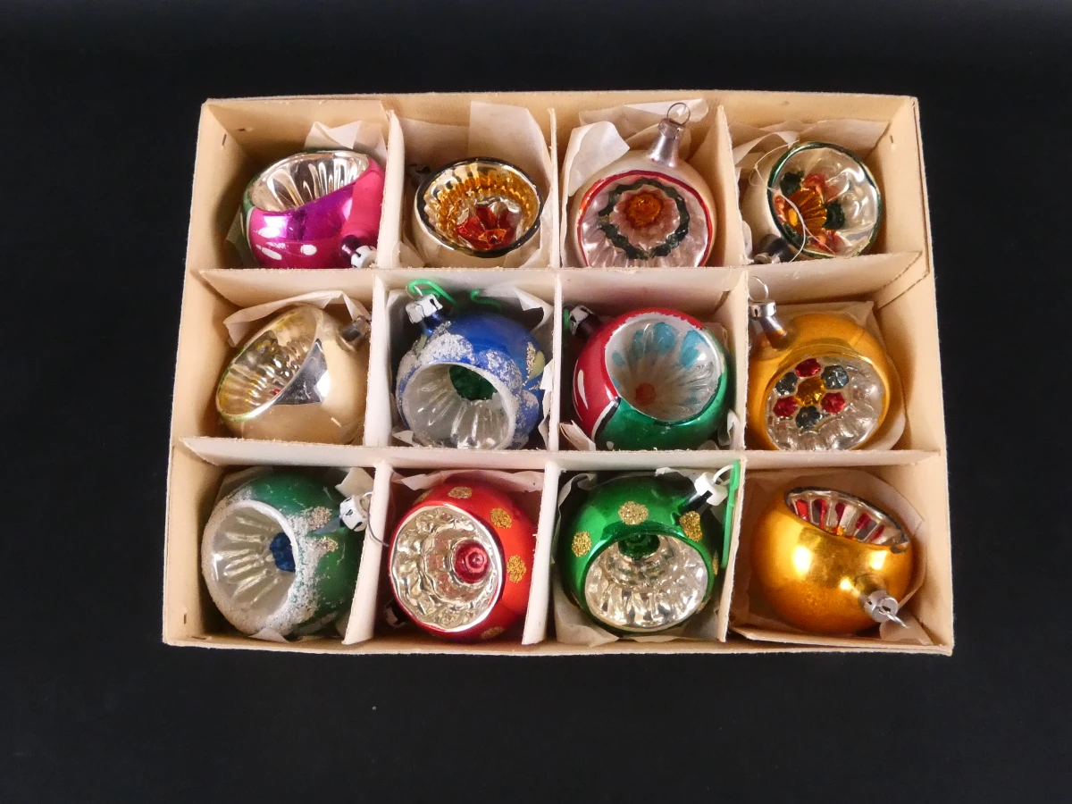 Grote partij vintage glazen kerstornamenten incl. 2 kerstpieken(69 stuks) - foto 16