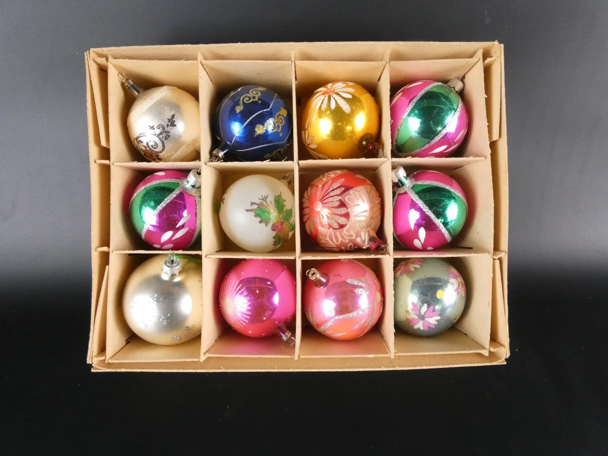 Grote partij vintage glazen kerstornamenten incl. 2 kerstpieken(69 stuks) - foto 11