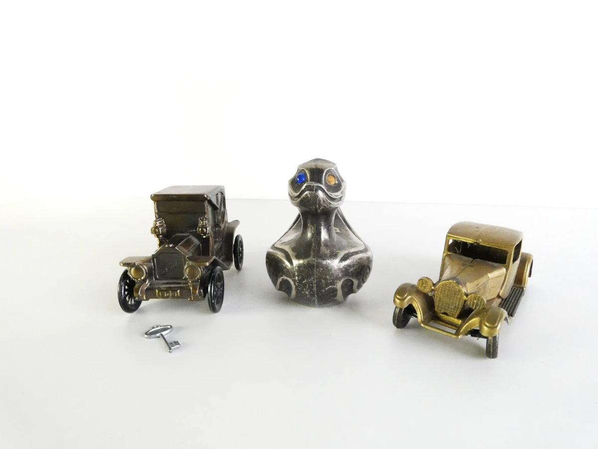 Lot van 3 vintage metalen spaarpotten/verzamelobjecten - foto 17