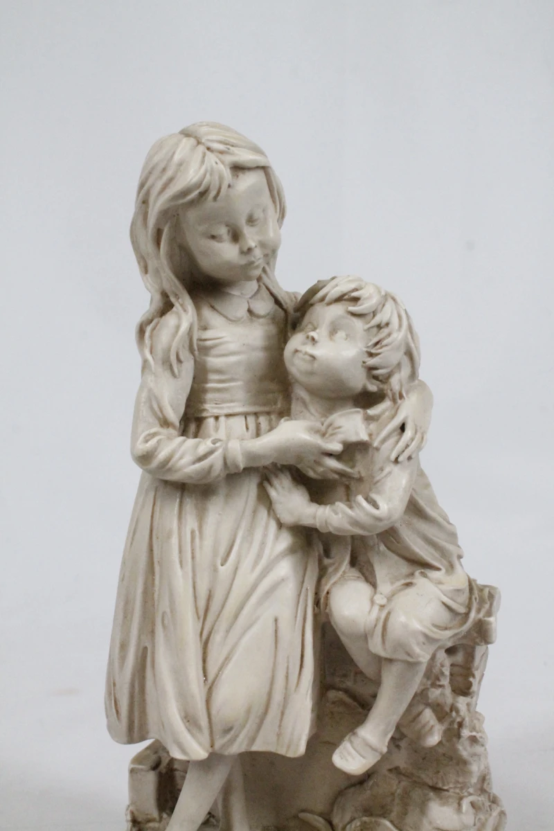Vintage sculptuur grote zus en haar broertje - Giuseppe Armani - foto 6
