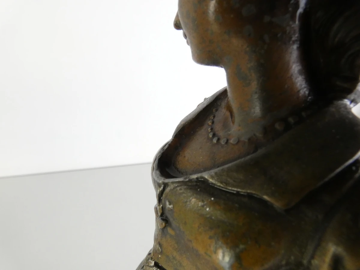 Vintage metalen beeld van jonge vrouw - foto 12