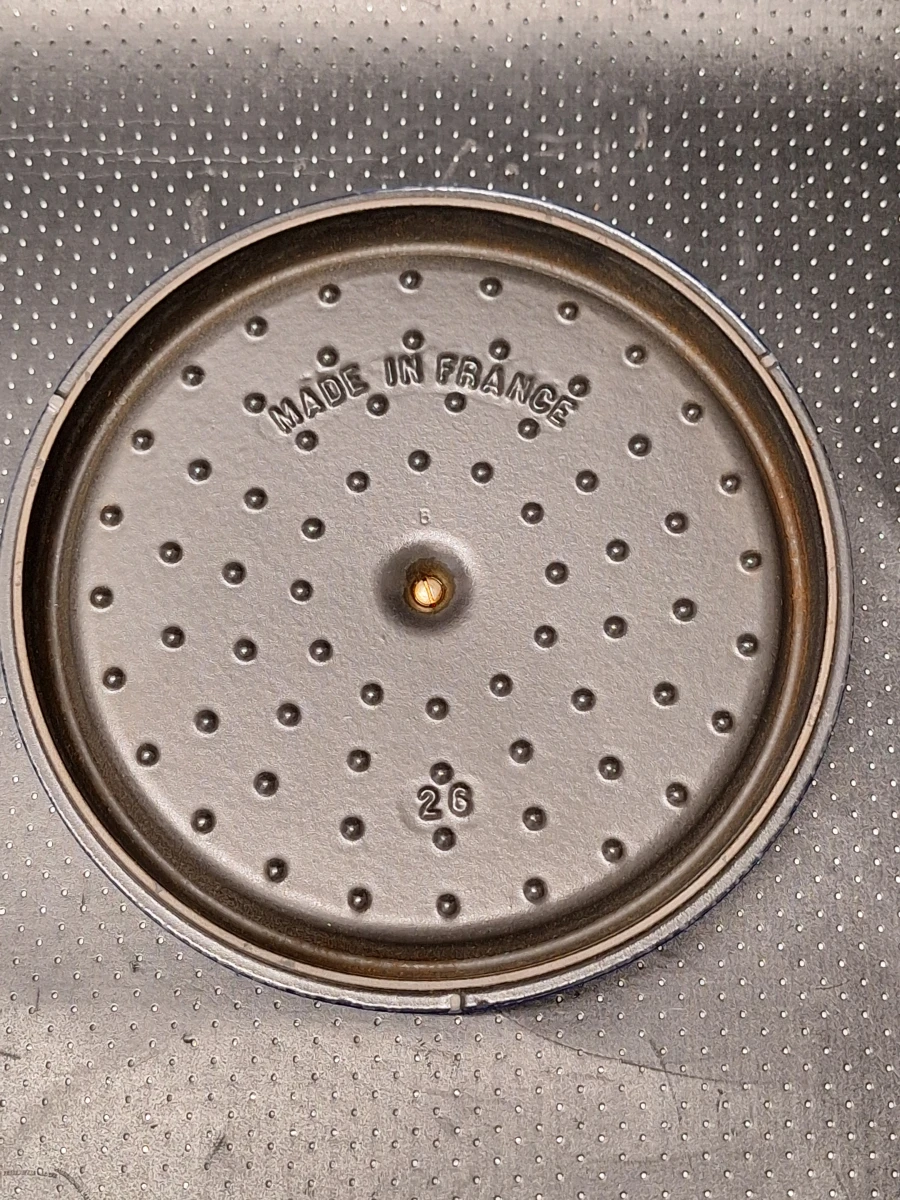 Staub La Cocotte gietijzeren braadpan, diameter 26 cm in donkerblauw - foto 12