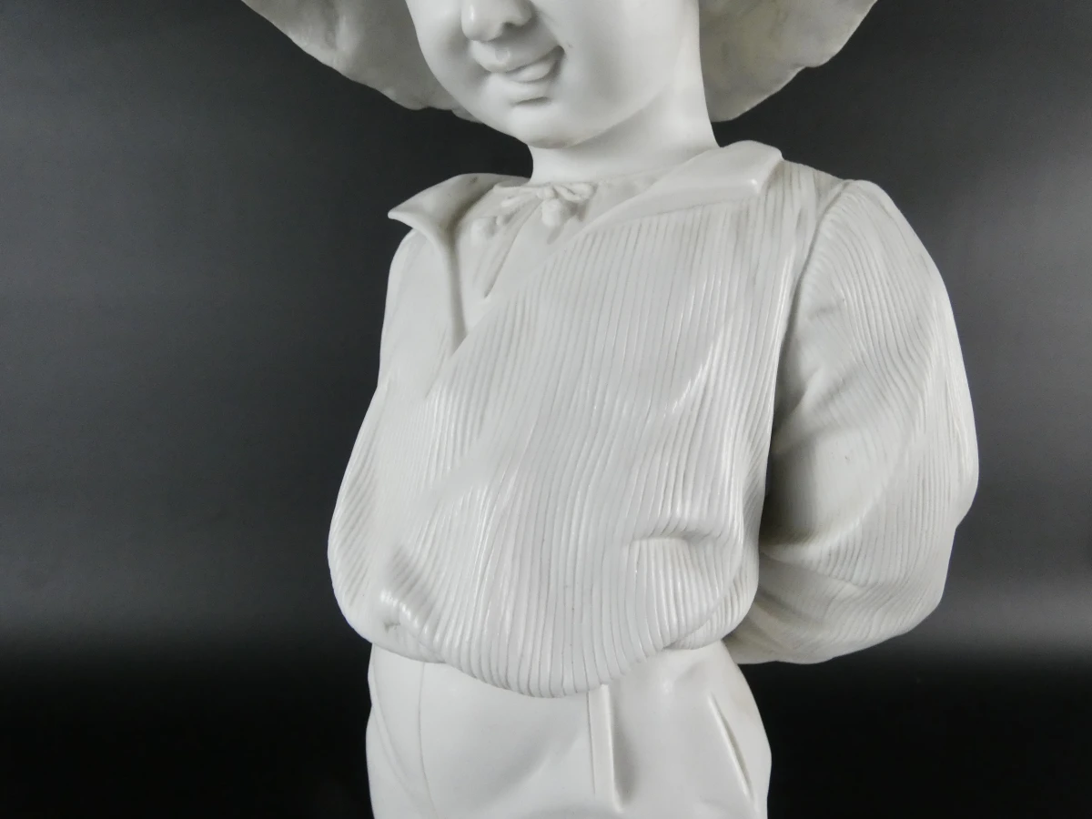 Vintage jongen in biscuitporselein -  Meissen - foto 4