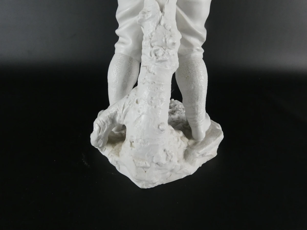 Vintage jongen in biscuitporselein -  Meissen - foto 11