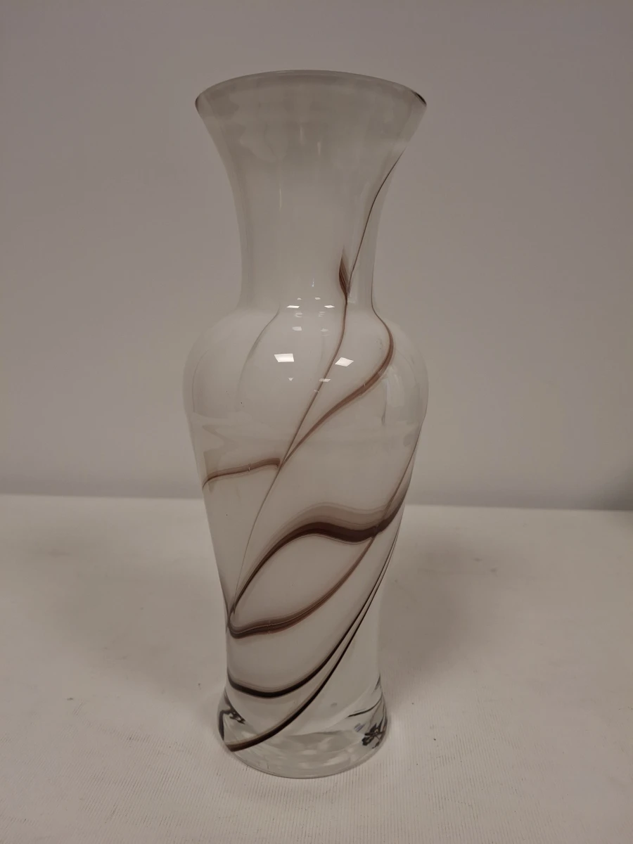 Vintage mondgeblazen opaline glazen vaas - foto 2