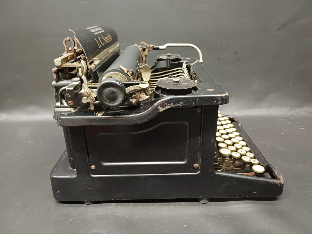 Antieke L.C. Smith & Corona typemachine - foto 2