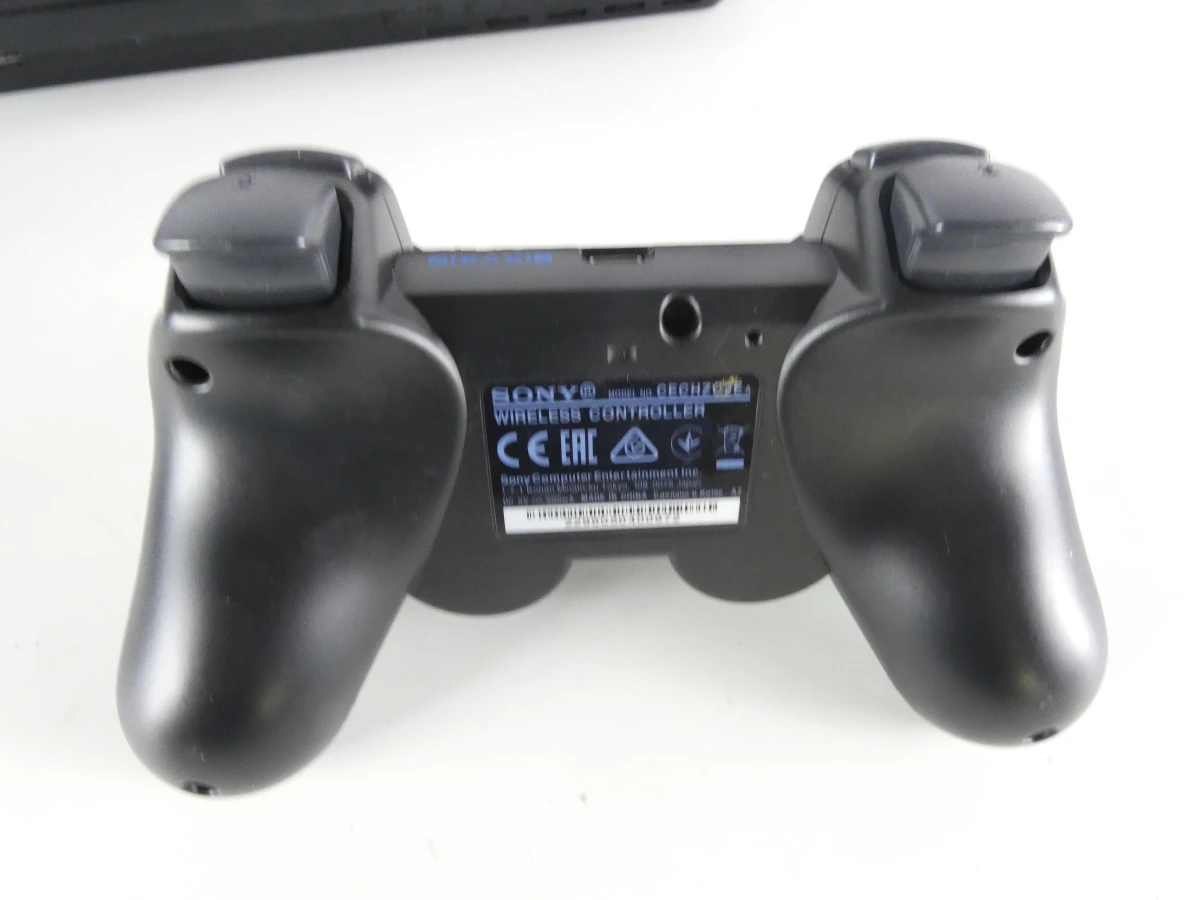 Playstation 3 met controller en spelletjes - foto 5