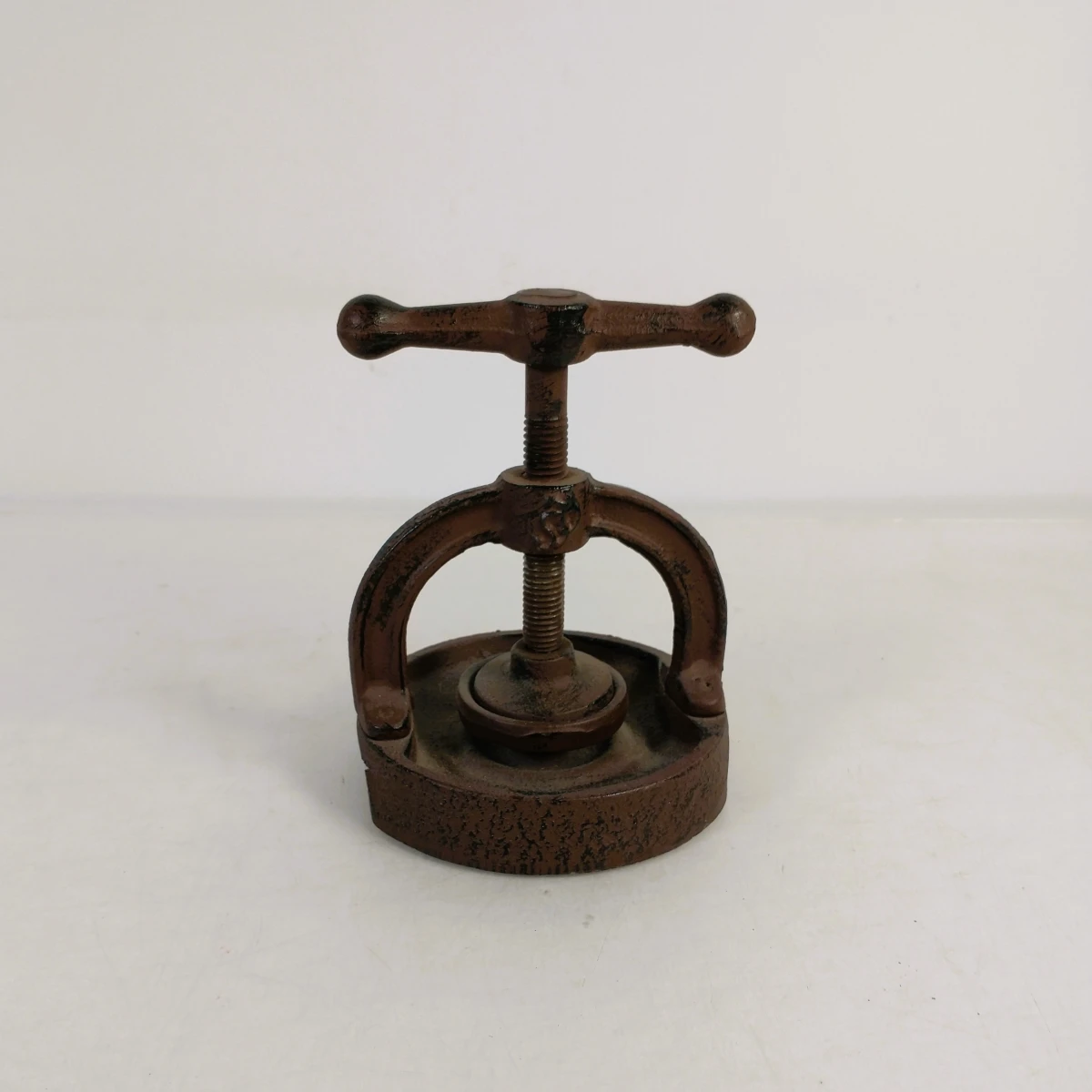 Verzameling vintage keukengerei en gereedschap, 20e eeuw - foto 16