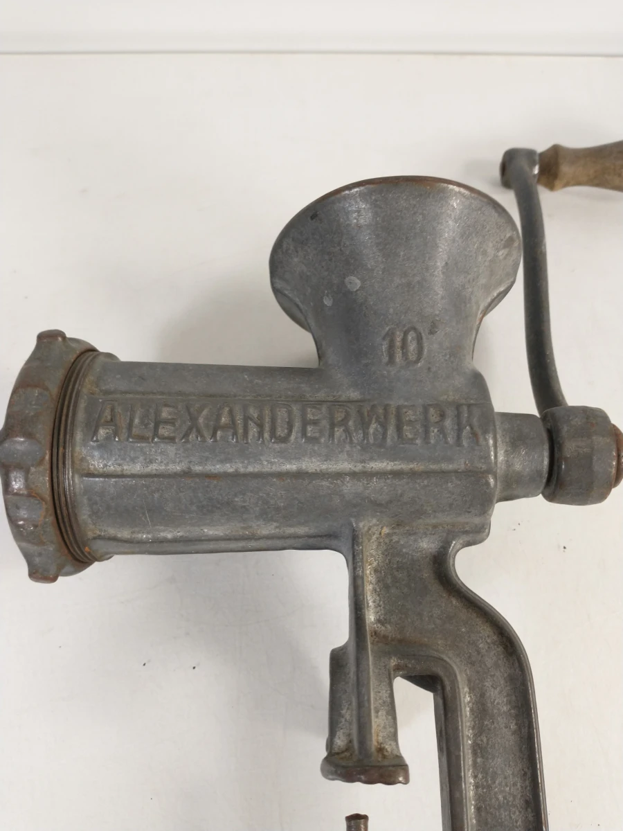 Verzameling vintage keukengerei en gereedschap, 20e eeuw - foto 7