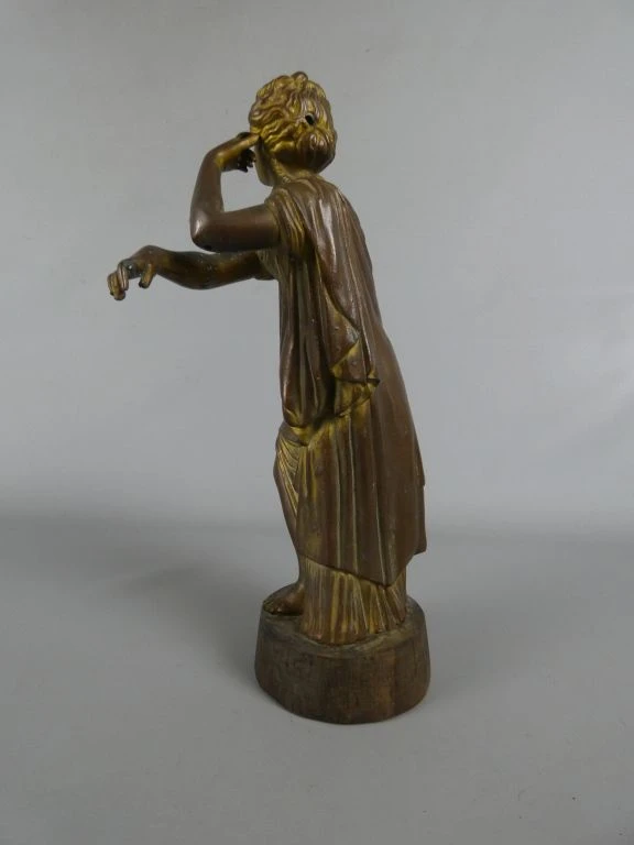 Bronzen Vrouwenbeeld - foto 2