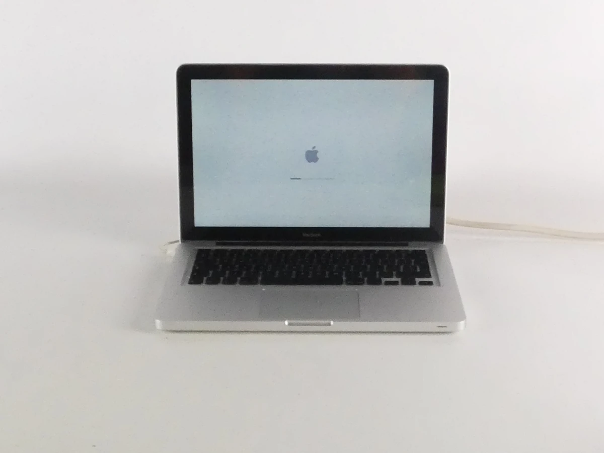 Apple MacBook 13'' - foto 7