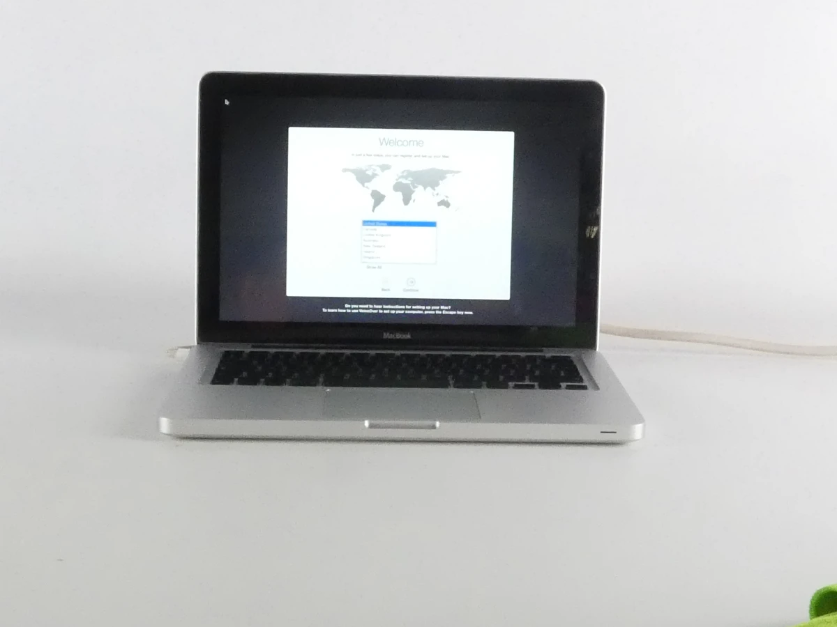 Apple MacBook 13'' - foto 8