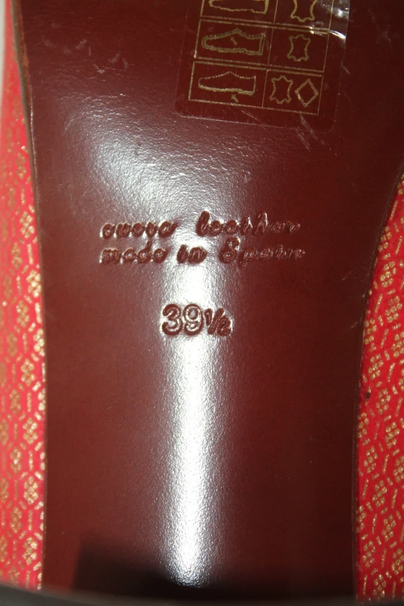 Vintage Pumps van Chie Mihara - Maat 39 - foto 7