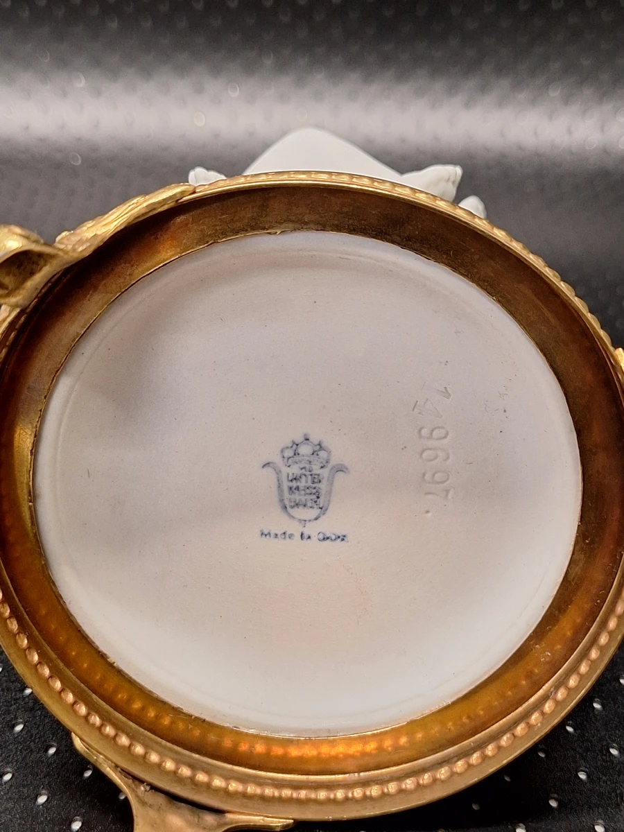 Set van twee Unterweissbach biscuit porseleinen putti beeldengroepen in Louis XV-stijl - foto 9