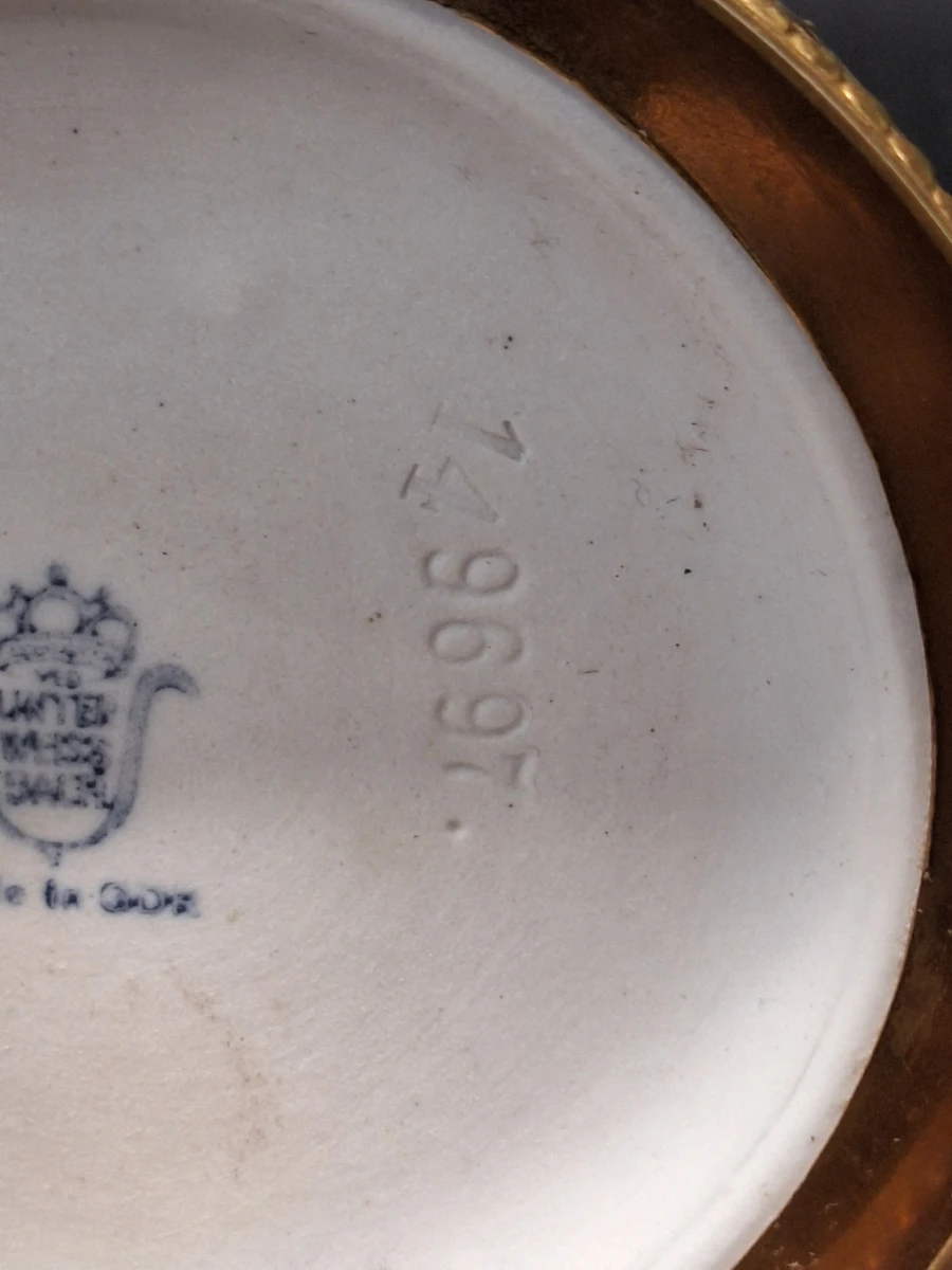 Set van twee Unterweissbach biscuit porseleinen putti beeldengroepen in Louis XV-stijl - foto 11