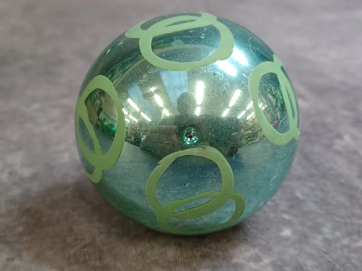 Unieke vintage kerstversiering set - 7 Glazen kerstballen en piek - foto 10