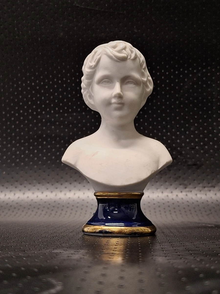 Set van vijf vintage porseleinen kinderbustes naar Jean-Antoine Houdon - foto 3
