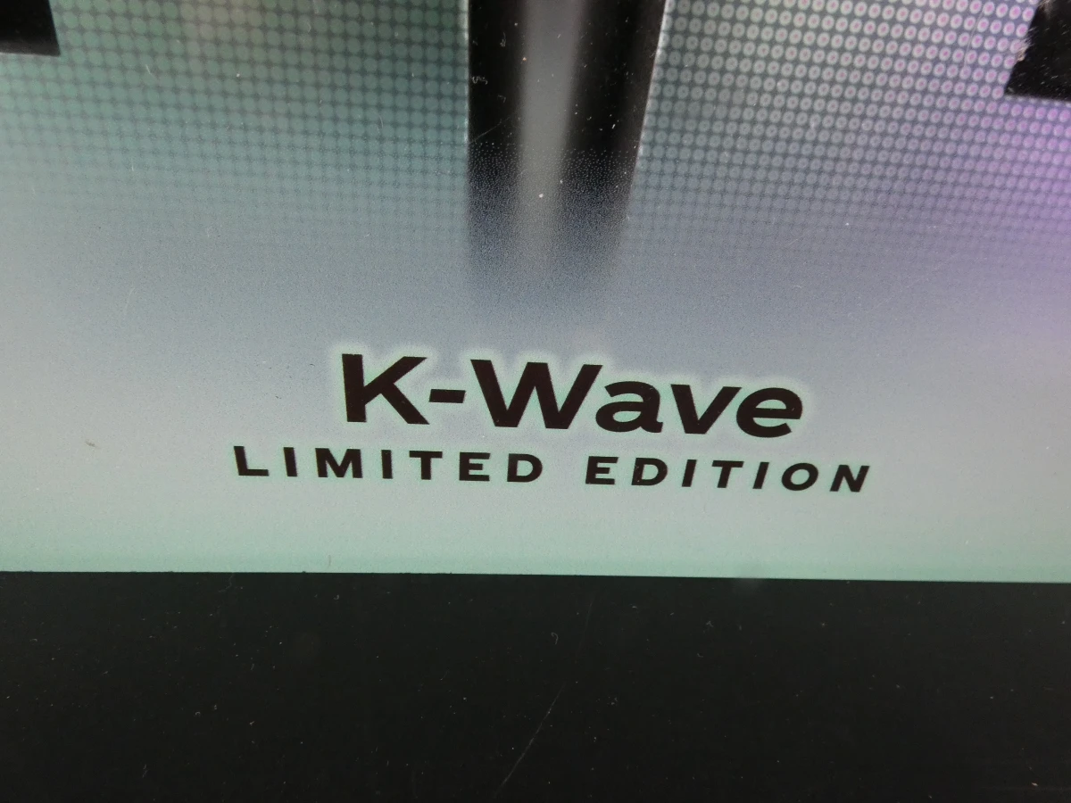 Limited Edition Coca-Cola K-Wave - foto 2