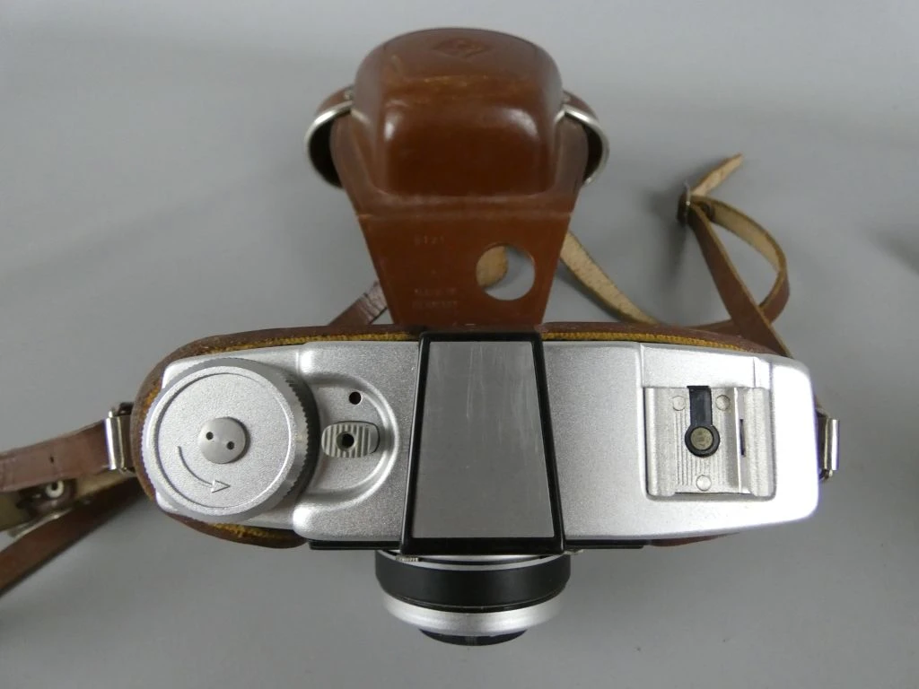 Twee vintage Agfa-box- en veldcameras - foto 13