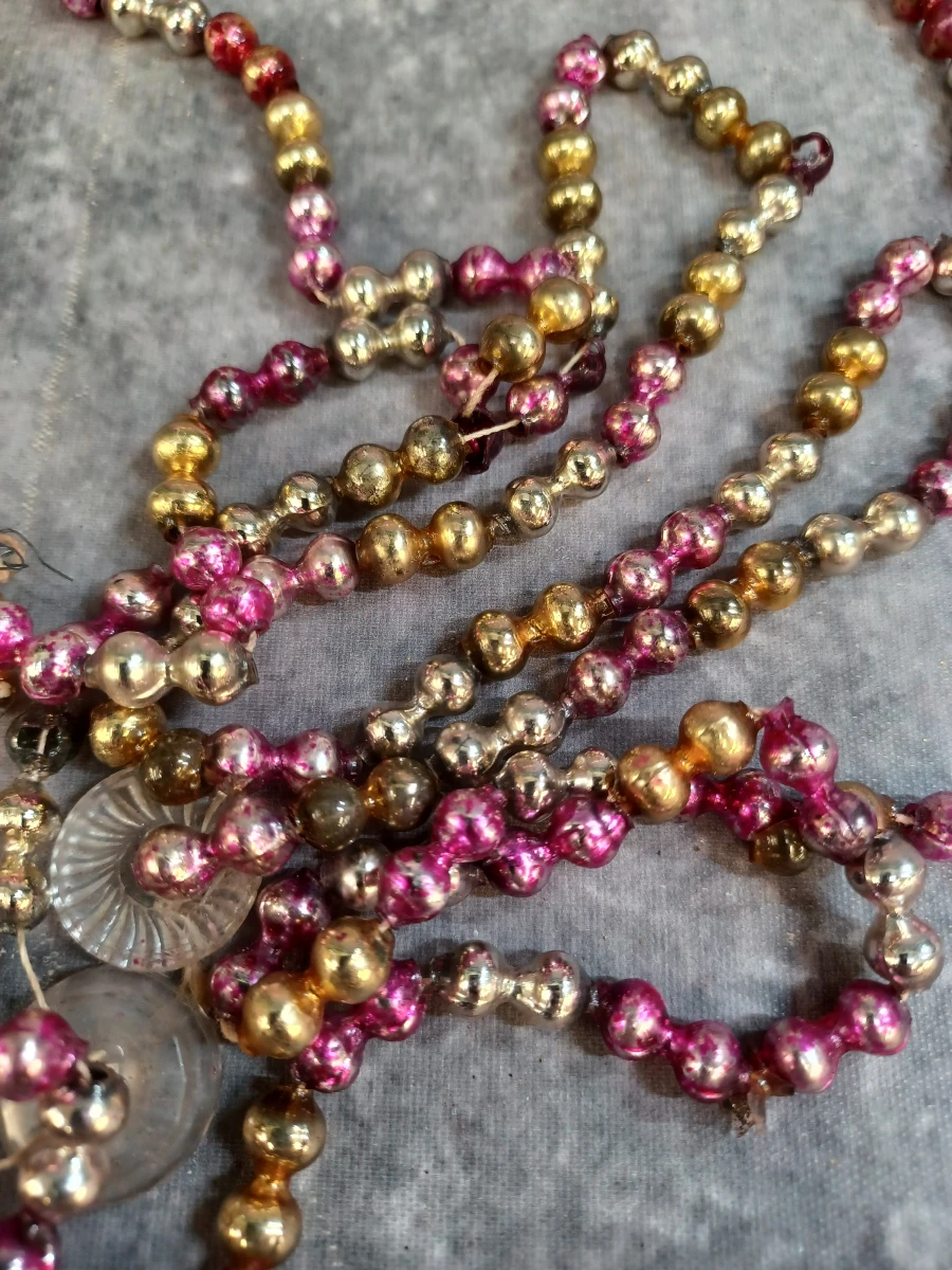 Vintage glazen kerstdecoratie set: piek, kerstballen en kralenslinger - foto 3