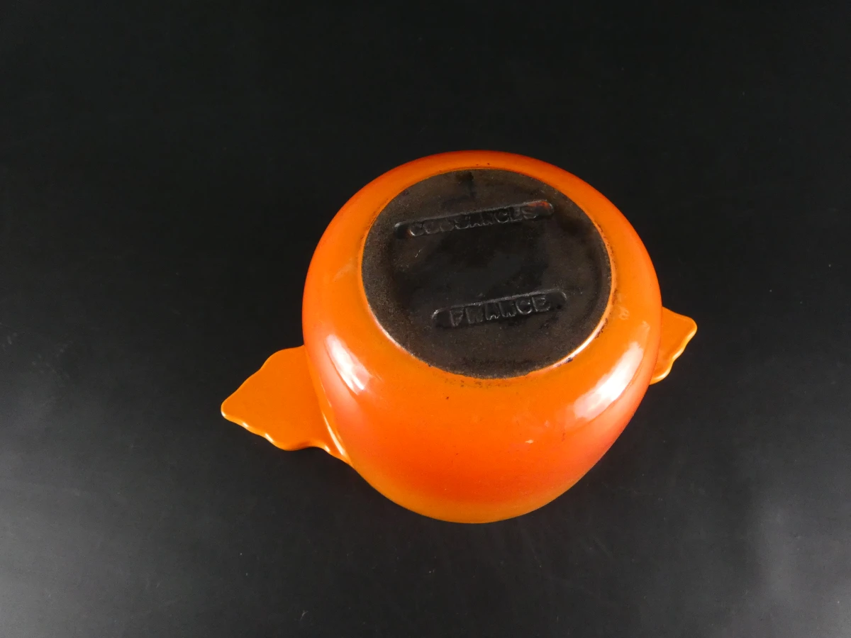 Vintage set van twee oranje geëmailleerde gietijzeren kookpotten, France - foto 14