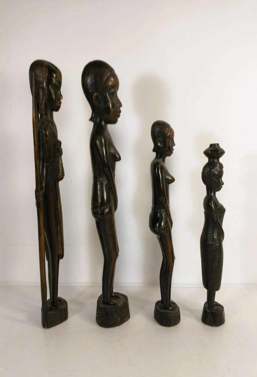 Lot van 7 handgesneden Afrikaanse houten beelden - foto 5