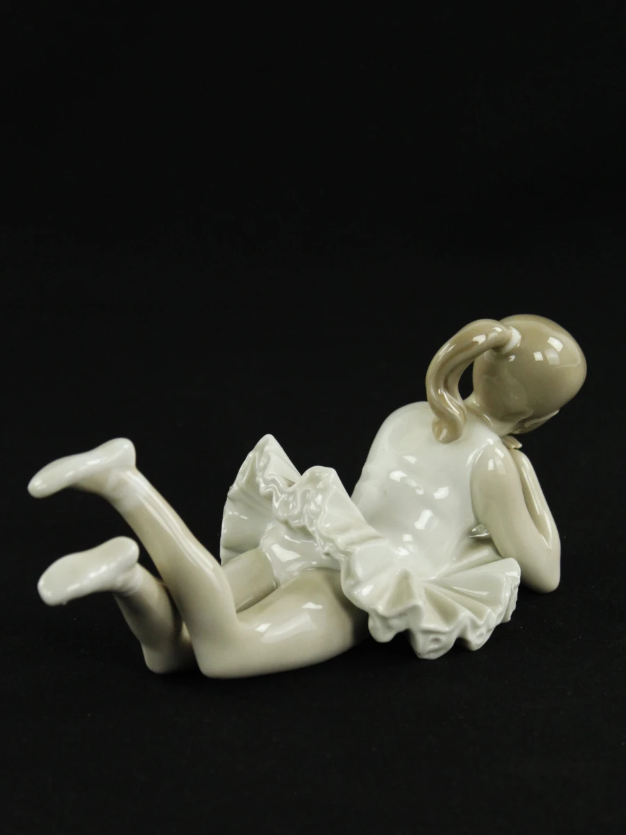 NAO by Lladró – Bailarina pensativa – Vicente Martínez - foto 5