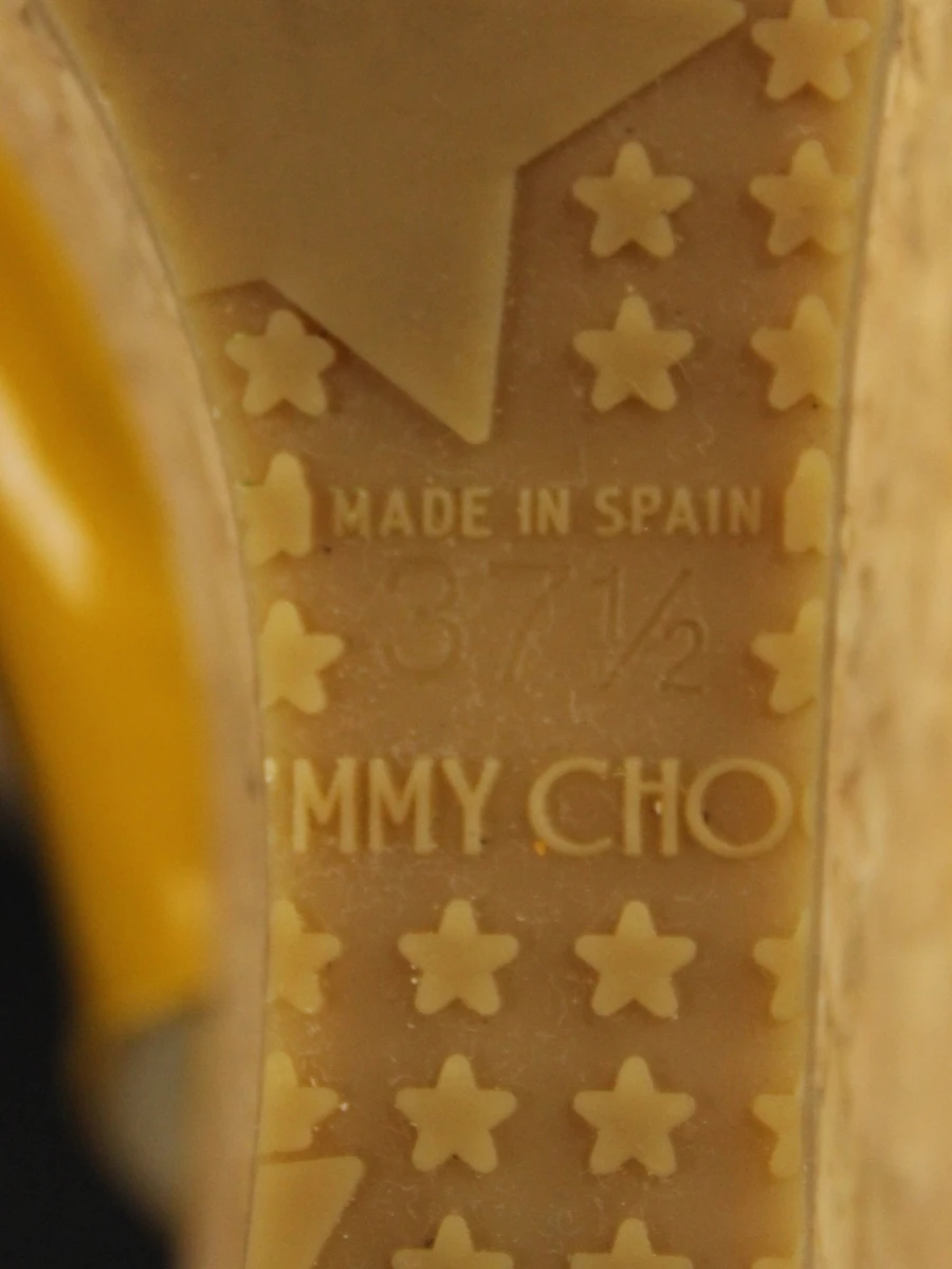 Jimmy Choo – okergele lakleren sleehakken met kurk - foto 7